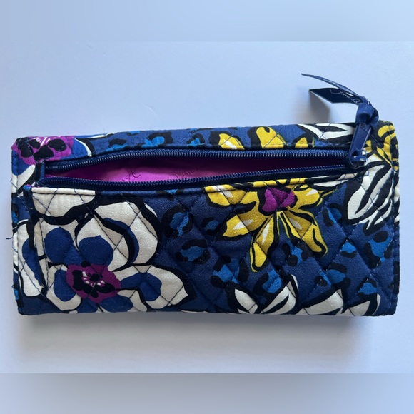 Vera Bradley Floral Slim Trifold Wallet NWT - Picture 8 of 9